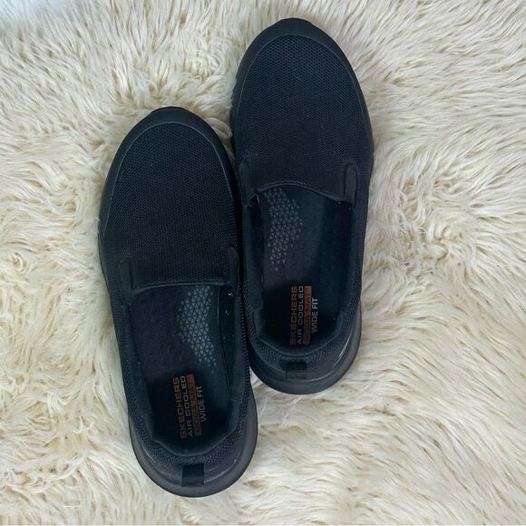 Skechers Men's Black Mesh Slip-Ons - Picture 2 of 10